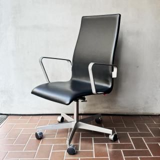 Fritz Hansen / Oxford Chair