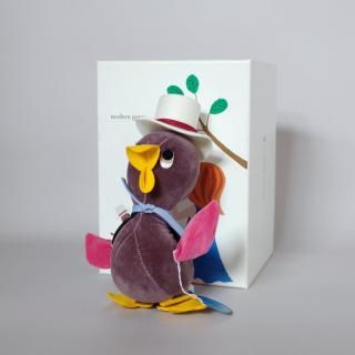 modern pets / Singer Goose