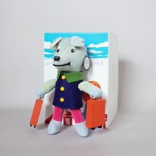 modern pets / Travel Wolf
