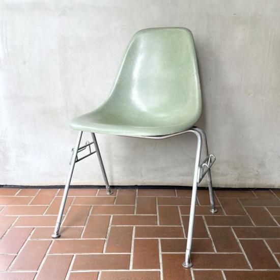 Eames Side Shell / Stacking Base (DSS) / Seaform Green - NICK WHITE