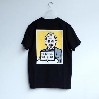 YURIKO SAMO / T-Shirts FOCUS ON YOUR LIFE<img class='new_mark_img2' src='https://img.shop-pro.jp/img/new/icons5.gif' style='border:none;display:inline;margin:0px;padding:0px;width:auto;' />