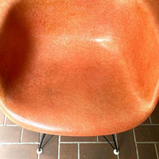 Eames Arm Shell 2nd model / Eiffel Base (DAR) - NICK WHITE