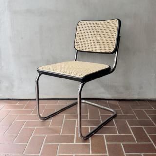 Thonet S32 Chair (1992)<img class='new_mark_img2' src='https://img.shop-pro.jp/img/new/icons5.gif' style='border:none;display:inline;margin:0px;padding:0px;width:auto;' />