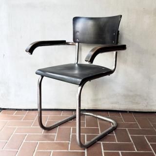 Thonet B43F Chair