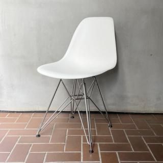 Eames Side Shell / Eiffel Base (DSR)<img class='new_mark_img2' src='https://img.shop-pro.jp/img/new/icons5.gif' style='border:none;display:inline;margin:0px;padding:0px;width:auto;' />