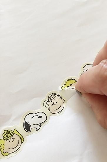 絵柄ひとつづつカットしても使えるペタロール スヌーピーピーナッツフレンズ 9デザイン 117カット入り Sc Sticker 絵柄ひとつづつカットしても使えるペタロール スヌーピーピーナッツフレンズ 9デザイン 117カット入り Sc Sticker
