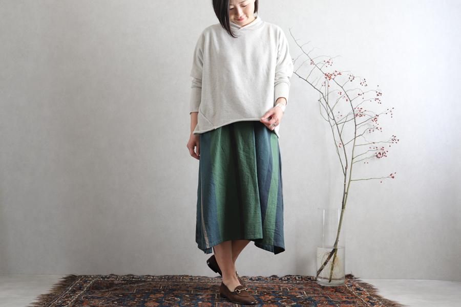 【美品】タマキニイメ　プルオーバースウェット ファイン2 美品】タマキニイメ プルオーバースウェット ファイン2 楽天市場