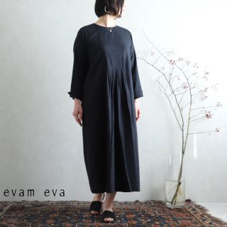 evam eva(エヴァム エヴァ)【2020ss新作】 ファインプリーツワンピース / fine pleats one-piece black(90) E201T075