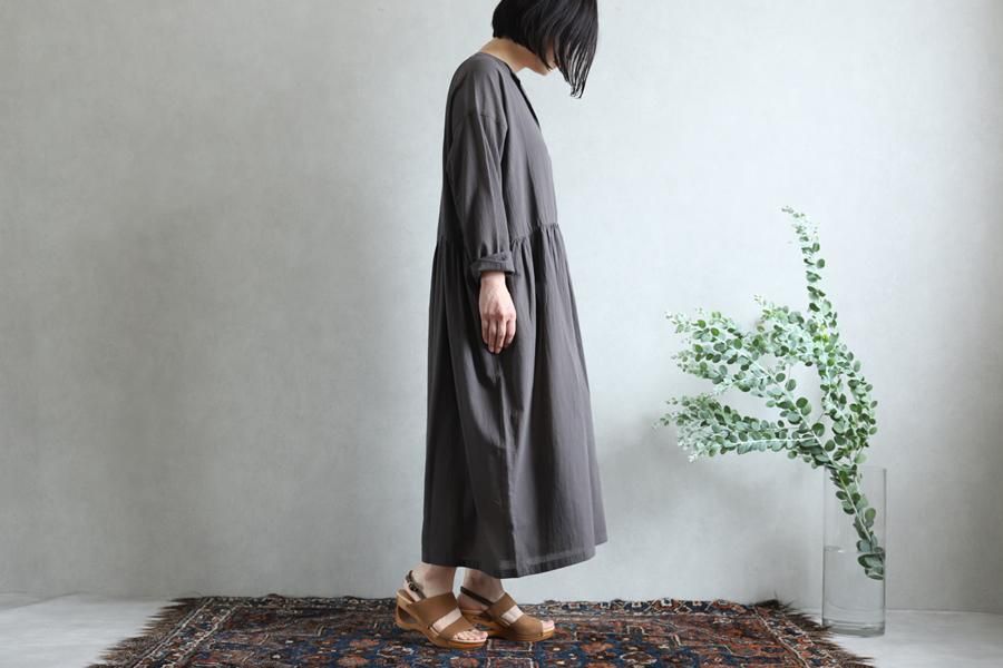 evam eva vie ハイツイストコットンワンピース evam eva vie ハイツイストコットンワンピース - メルカリ