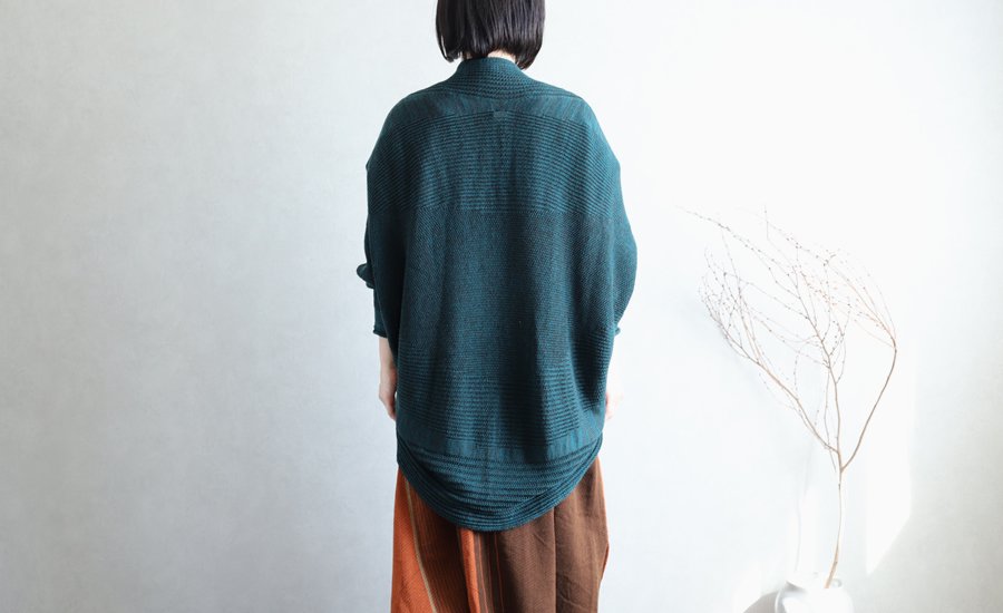 tamaki niime(タマキ ニイメ) 玉木新雌 CA knit レインボー 03 ウール 