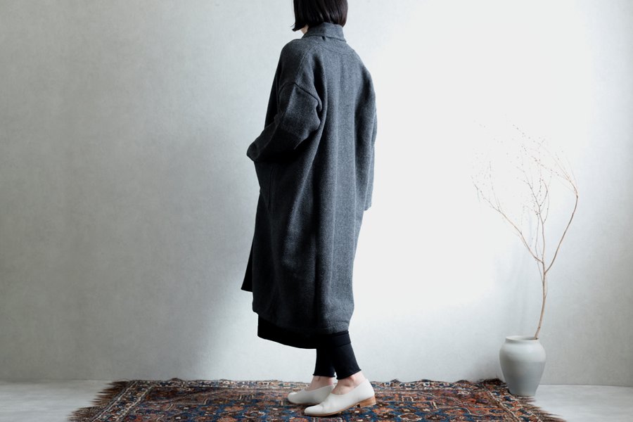 evam eva(エヴァム エヴァ) 【2020aw新作】ロングローブ コート / long robe coat charcoal(89