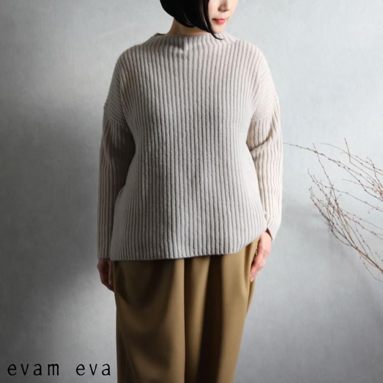 エヴァムエヴァ　アルパカ100%　ハイネック　ニット　オフホワイト evam eva エヴァムエヴァ アルパカ ウール タートルネック e233k143-mn