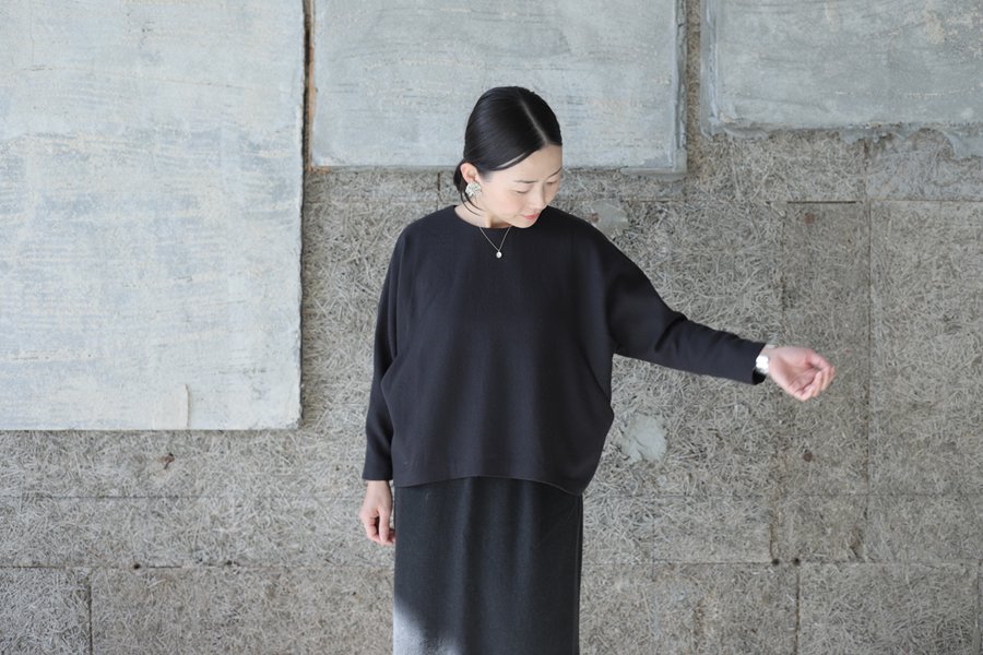 evam eva(エヴァム エヴァ) 【2021aw新作】ウールドルマンプルオーバー / wool dolman pullover sumi(98)  E213T188 - lizm