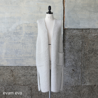 evam eva( )  /wool boa long vest antique white (04) E243K179