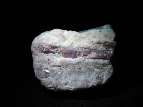 コントラストが綺麗な】パライバトルマリン原石 9.67g