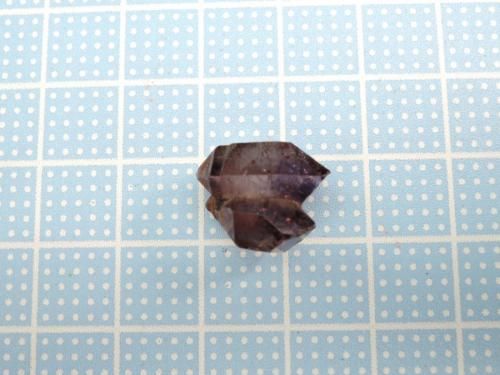 フォルムが可愛らしい】スーパーセブン原石 ザンビア産