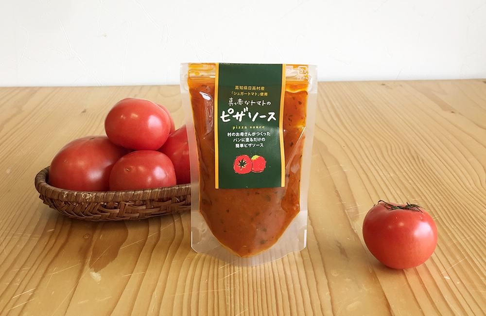 真っ赤なトマトのピザソース