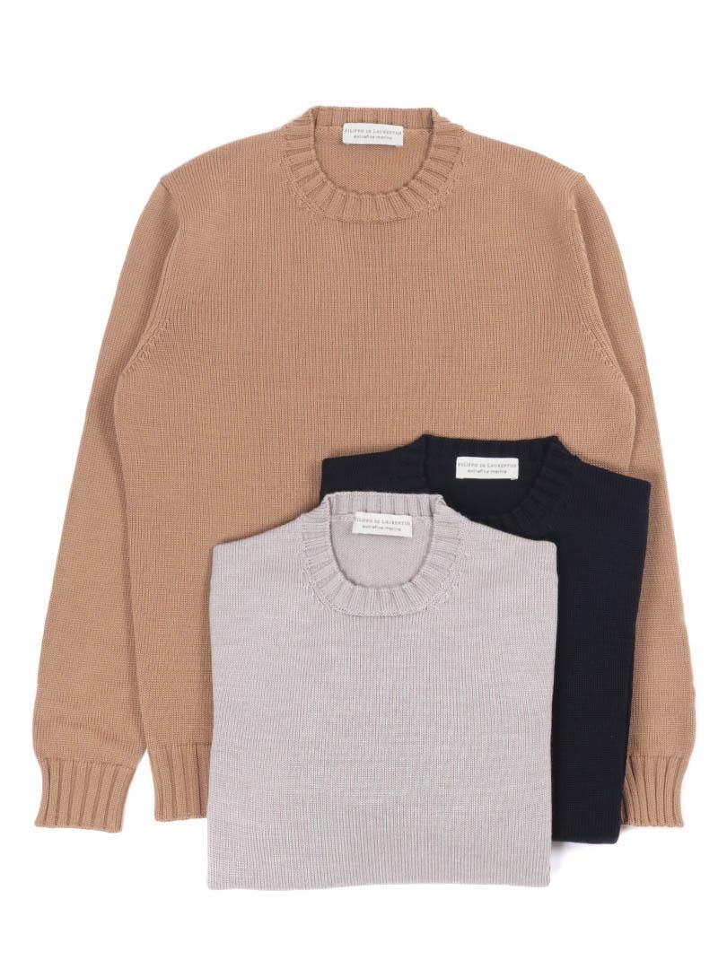 【新品未使用】FILIPPO DE LAURENTIIS ボーダーニットT FILLIPO DE LAURENTIIS ボーダーニットTを使用した大人マリン