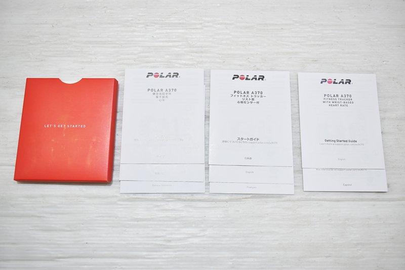 POLAR ポラール A370 心拍数モニターつき活動量計 Balance 体重計 付き