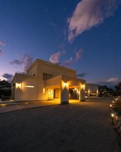 פ¤ˡǳ𤨤4֤Ǥ緿졼Τ