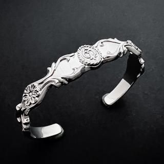 Bangle - Dear Blossom Bangle - Dear Blossom