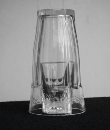 Coins and Rings in Glass|本格派イリュージョンマジックグッズ Coins and Rings in Glass|本格派イリュージョンマジックグッズ