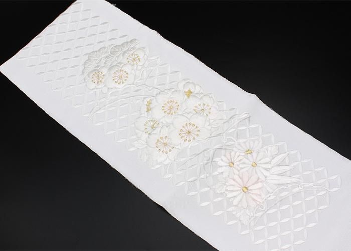 礼装向正絹刺繍半衿 特選全通七宝に松梅桜菊 - 京都富小路の和装
