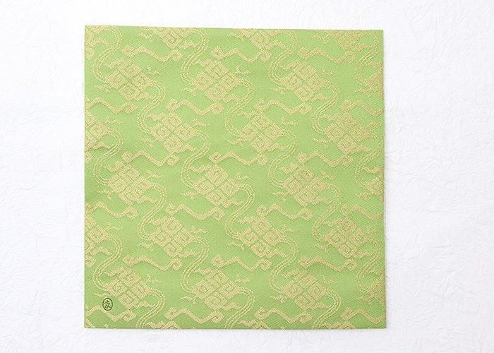 土田友湖　桜楓緞子　古帛紗　新品 土田友湖作-遠州緞子古帛紗 - 京都富小路の和装小物専門店きねや