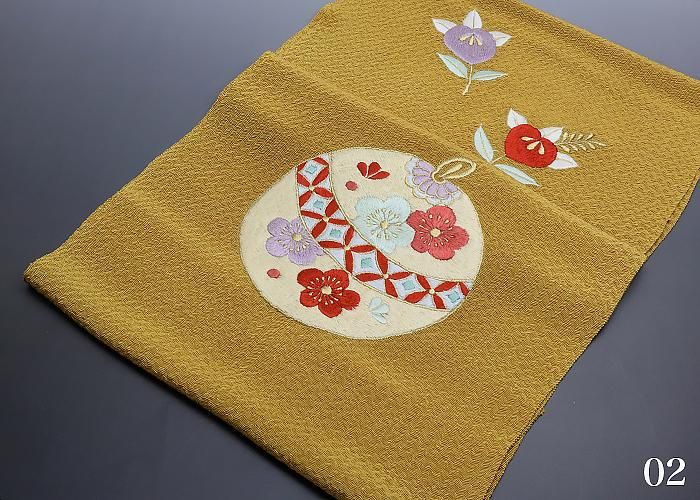 特撰 鶉ちりめん 鈴 金刺繍 帯揚げ - 京都富小路の和装小物専門