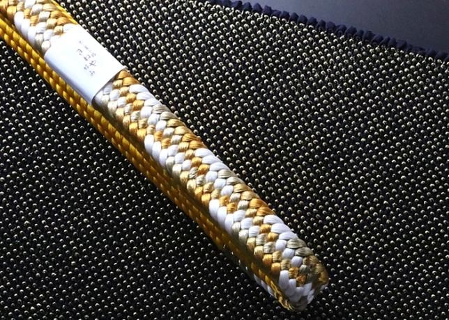 高級金箔糸使用帯締め地 帯締め 未使用 新品 平組 正絹 両面使用可 茶系 黄土色 最高級