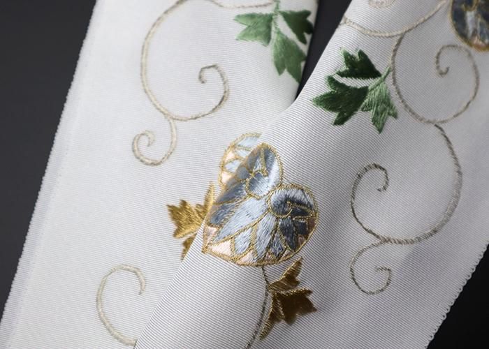 半衿 葵 刺繍 正絹 塩瀬 - 京都富小路の和装小物専門店きねや