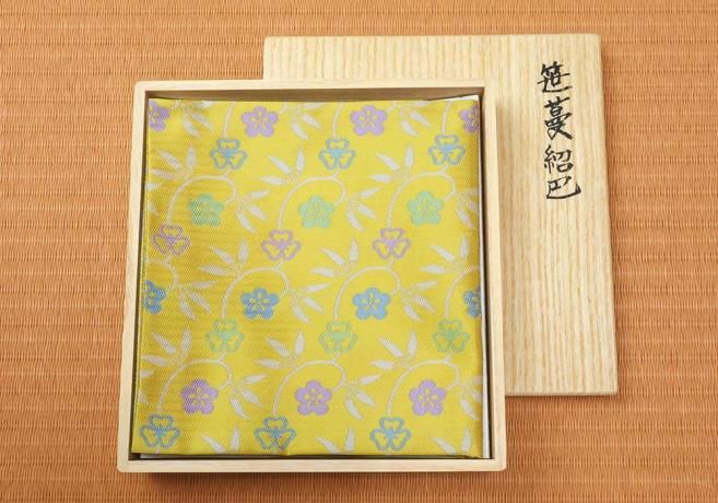 土田友湖 - 京都富小路の和装小物専門店きねや