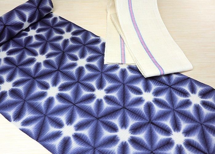 新品未使用⭐︎京都和装小物きねや⭐︎雪花絞り浴衣反物 ⭐︎綿紅梅⭐︎爽やかなお色 浴衣反物 綿紅梅 雪花絞り白地 紺 01 - 京都富小路の和装小物