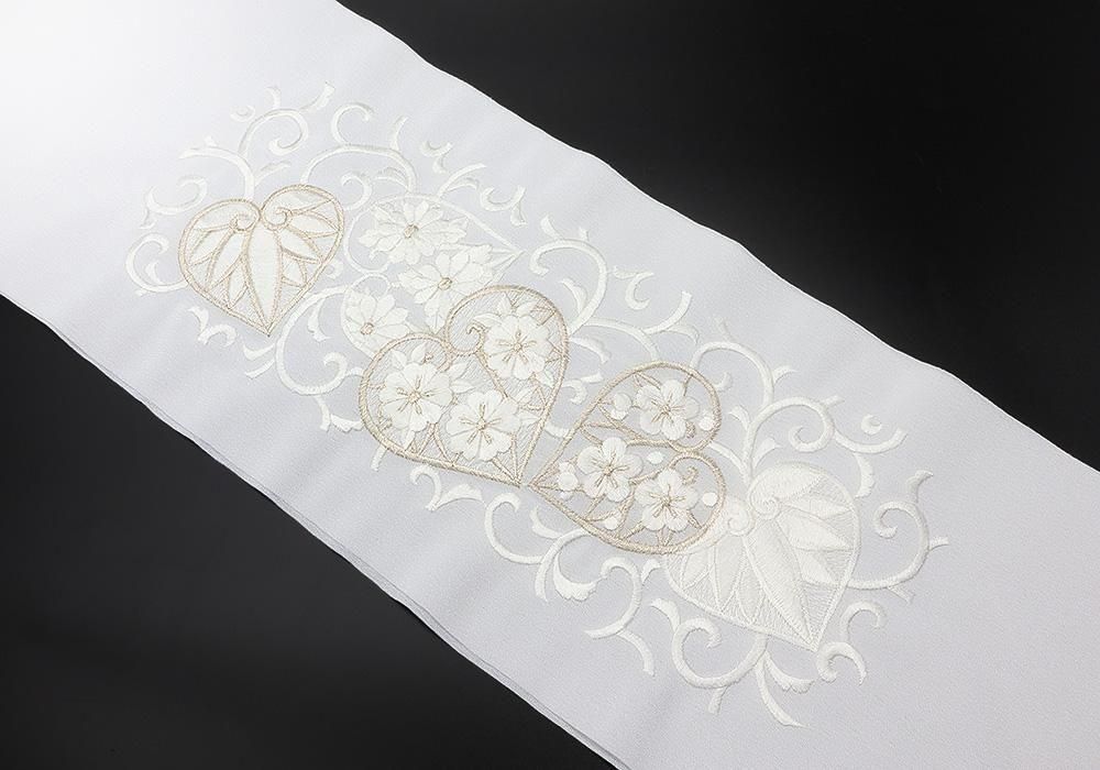 ポリエステル刺繍半衿 | 銀葵・桜梅・唐草 - 京都富小路の和装小物専門