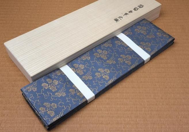 土田友湖 - 京都富小路の和装小物専門店きねや