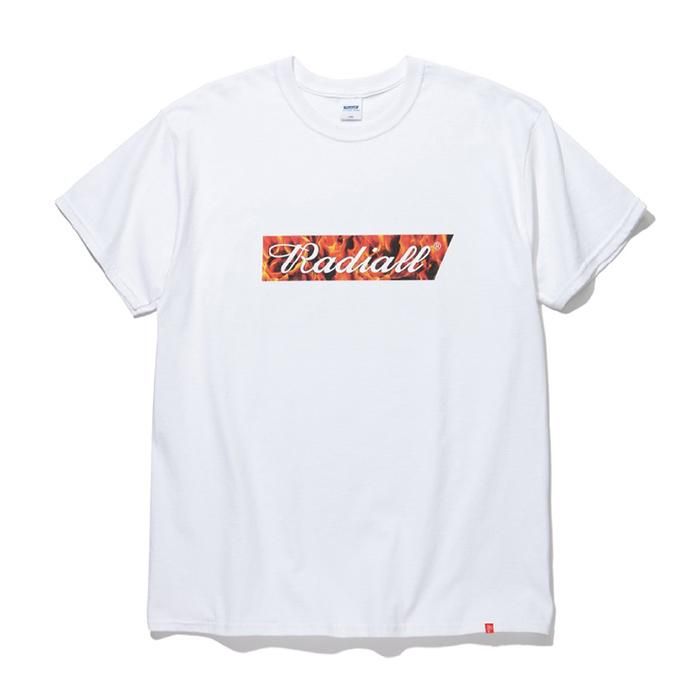 RADIALL/FLAME FLAGS-CREW NECK T-SHIRT S/S/ホワイト - THUMBING ONLOINE STORE - COOTIE/クーティー・CHALLENGER/チャレンジャー・PORKCHOP GARAGE SUPPLY/ポークチョップ・RADIALL/ラディアル・ANTIDOTE BUYERS CLUB/アンチドート 正規取扱店 通販サイト RADIALL/FLAME FLAGS-CREW NECK T-SHIRT S/S/ホワイト - THUMBING ONLOINE STORE - COOTIE/クーティー・CHALLENGER/チャレンジャー・PORKCHOP GARAGE SUPPLY/ポークチョップ・RADIALL/ラディアル・ANTIDOTE BUYERS CLUB/アンチドート 正規取扱店 通販サイト