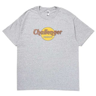 <img class='new_mark_img1' src='https://img.shop-pro.jp/img/new/icons8.gif' style='border:none;display:inline;margin:0px;padding:0px;width:auto;' />CHALLENGER/MUD LOGO TEE/ASH GRAY