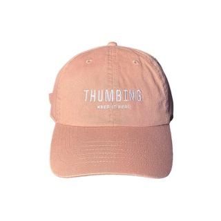 THUMBING/SIGN LOW CAP/CINNAMON