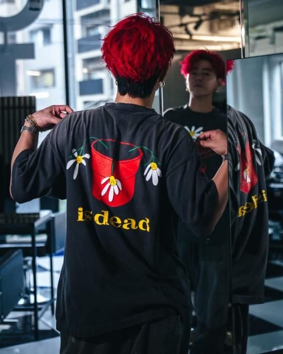 SAINT Mxxxxxx TEE | DE LA SOUL | BLACK - THUMBING ONLOINE