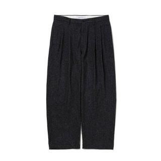 <img class='new_mark_img1' src='https://img.shop-pro.jp/img/new/icons8.gif' style='border:none;display:inline;margin:0px;padding:0px;width:auto;' />COOTIE/SILK NEP HERRINGBONE 2 TUCK WIDE TROUSERS/BLACK