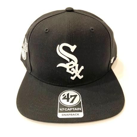 <div>47 BRAND</div>SNAP BACK CAP<br>CHICAGO WHITE SOX<br>BLACK