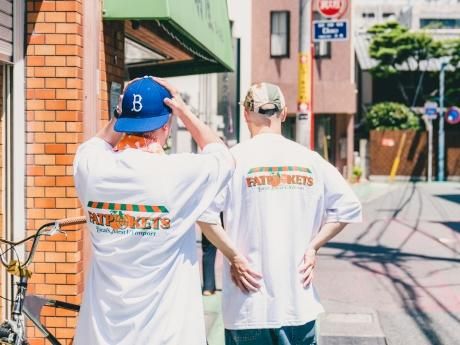 <div>FAT POCKETS</div>NOVELTY STAFF TEE<br>WHITE<br>PROCLUB BODY