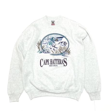 <div>FRUIT OF THE LOOM</div>Made In U.S.A<br>CREW SWEAT<br>CAPE HATTERAS<br>ASH