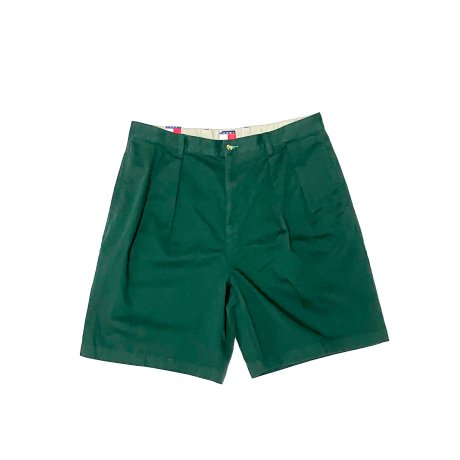 <div>TOMMY HILFIGER</div>DEADSTOCK<br>CHINO PLEATED SHORTS<br>DARK.GREEN