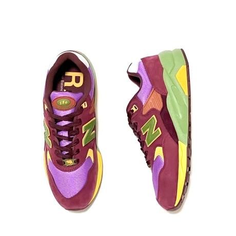 <div>NEW BALANCE</div>MT580 SR2<br>BURGUNDY