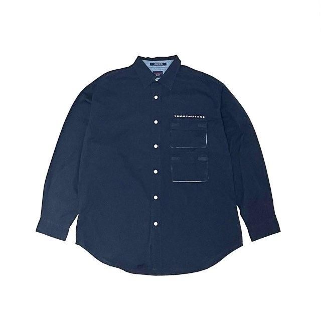 <div>TOMMY JEANS</div>DEADSTOCK<br>L/S 2POCKET SHIRT<br>NVY