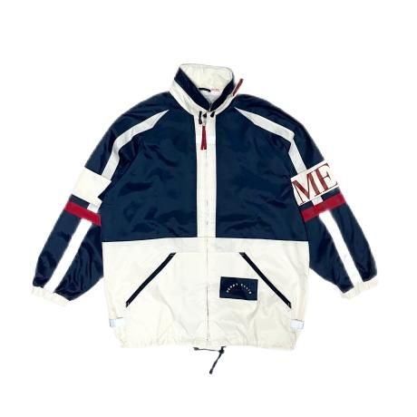 <div>Perry Ellis</div>90's DEADSTOCK<br>NYLON JACKET<br>WHITE x NAVY x RED