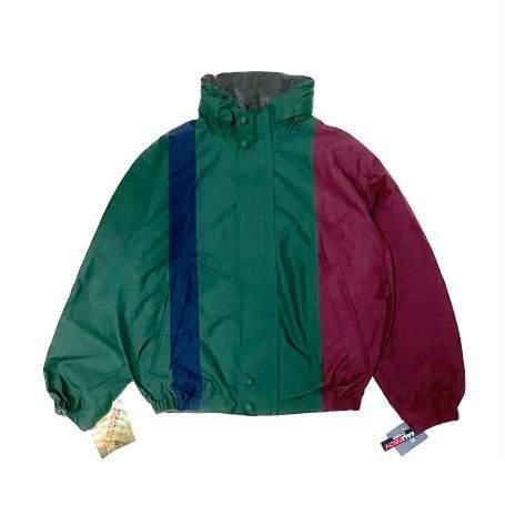 <div>NAUTICA</div>DEADSTOCK<br>REVERSIBLE<br>NYLON JACKET<br>BURxNVYxGRN