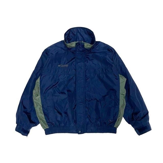 <div>COLUMBIA</div>DEADSTOCK<br>NYLON JACKET<br>BUGABOO PARKA<br>NVYOD