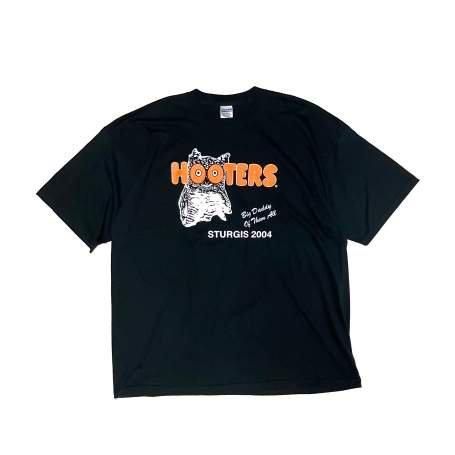 <div>HOOTERS</div>OFFICIAL<br>S/S PRINT T-SHIRT<br>2004<br>BLACK
